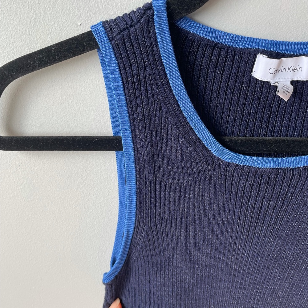 Calvin Klein Knitted Top ๐ - Picture 2 of 4